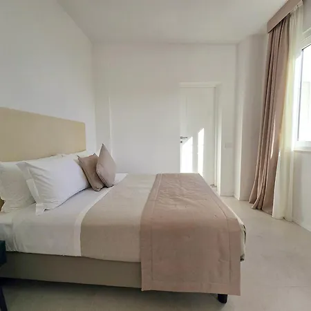 Guest house Sopramonte Exclusive 4*