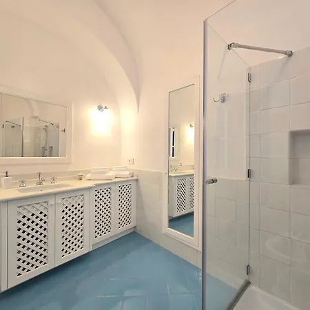 Sopramonte Exclusive Capri